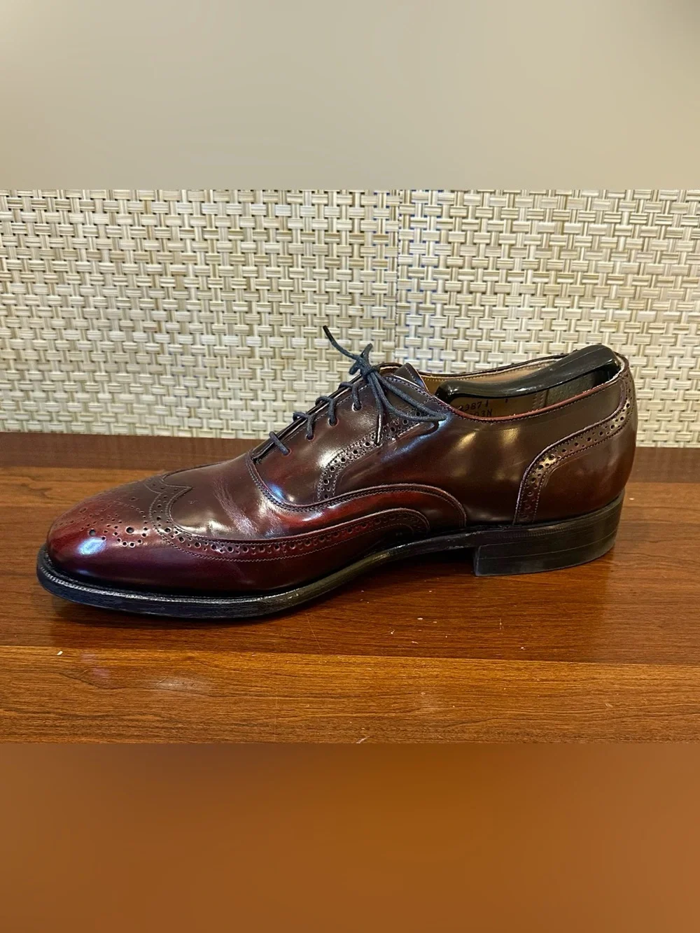 🌟HP🌟VTG 1980s-90s Johnston & Murphy Burgundy Leather Wingtip Oxfords 9 C/A USA